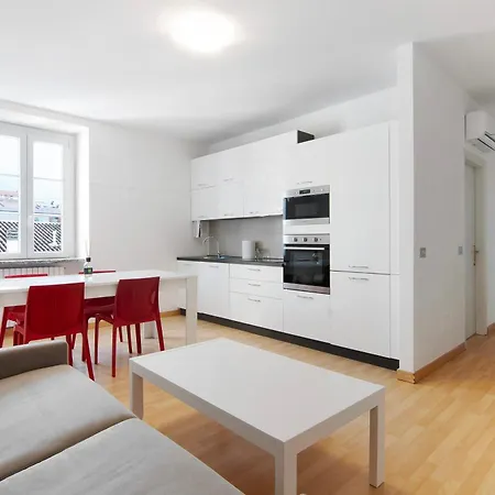 Greta House 아파트